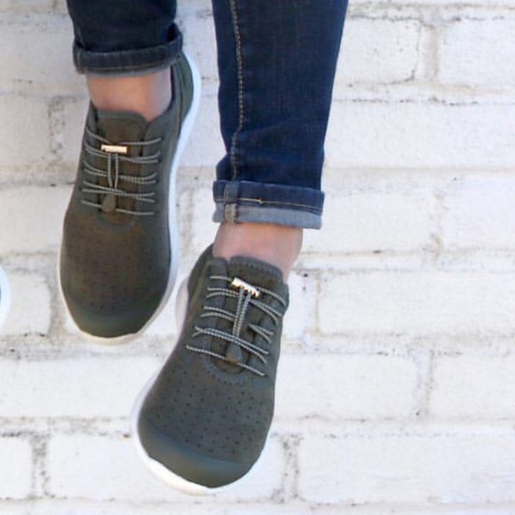 Olive Green Lightweight Comfort Work Out Sneakers - Picture 2 of 2